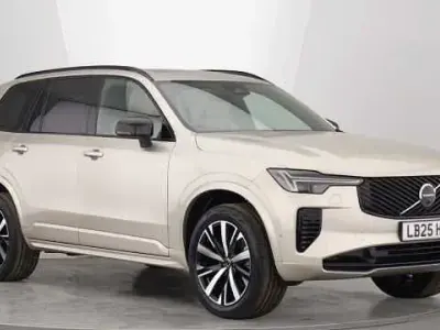 Usado Volvo XC90 Plus 250 CV (183 kW) 2025 SUV