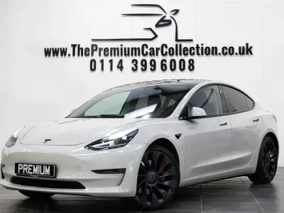 Używany Tesla Model 3 Performance 461 kW (627 KM) 2020 Biały Sedan/Limuzyna