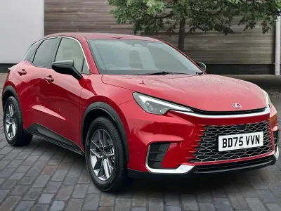 Used Lexus LBX 136 HP (100 kW) 2025 Red SUV