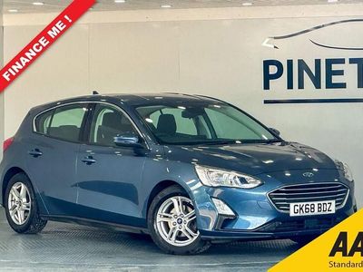 Used Ford Focus Zetec 125 HP (91 kW) 2018 Blue Hatchback