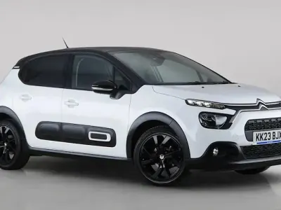 Used Citroën C3 PureTech 110 HP (80 kW) 2023 White Hatchback