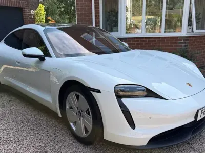 Used Porsche Taycan 350 kW (476 HP) 2023 Sedan