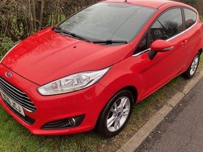 Red Used 2016 Ford Fiesta Zetec Hatchback | £4,250 (Good price)