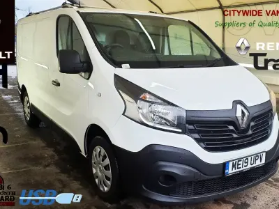 Used Renault Trafic Business 95 HP (69 kW) 2019 White MPV