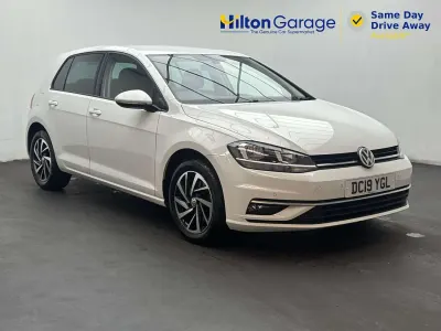 Used VW Golf VII Match 150 HP (110 kW) 2019 White Hatchback