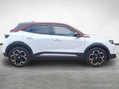 Used Vauxhall Mokka GS Line 128 HP (94 kW) 2023 White SUV
