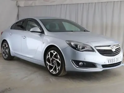 Used Vauxhall Insignia SRi 136 HP (100 kW) 2015 Silver Hatchback