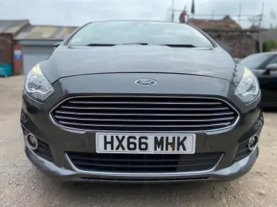 Used Ford S-MAX Titanium 150 HP (110 kW) 2016 Grey MPV