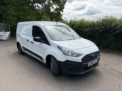Used Ford Transit Connect 100 HP (73 kW) 2019 White MPV