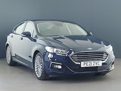 Usado Ford Mondeo Titanium 187 HP (137 kW) 2021 Azul Sedan
