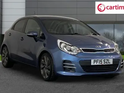 Używany Kia Rio 107 KM (78 kW) 2015 Niebieski Hatchback