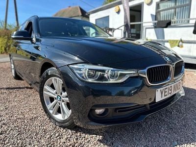 Black Used 2019 BMW 318 Performance Estate | £10,995 (Super price)