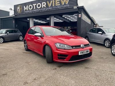 Used VW Golf VII R 2015 Red Hatchback