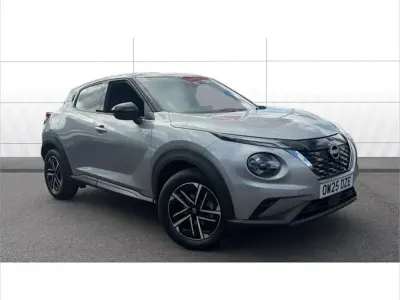 Used Nissan Juke N-Connecta 143 HP (105 kW) 2025 Silver SUV