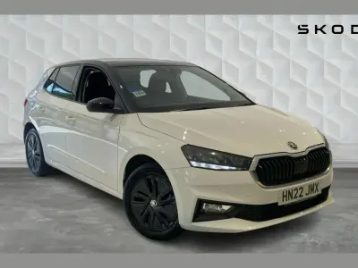 Used Skoda Fabia Colour Edition 108 HP (79 kW) 2022 White Hatchback