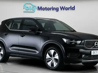 Used Volvo XC40 Core 211 HP (155 kW) 2021 Black SUV