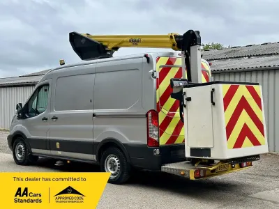 Używany Ford Transit 130 KM (95 kW) 2019 Srebrny Van