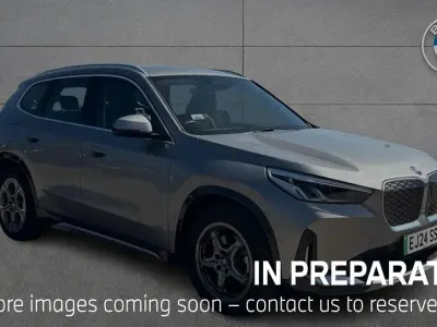 Begagnad BMW iX1 xLine 227 kW (309 HK) 2024 Silver SUV