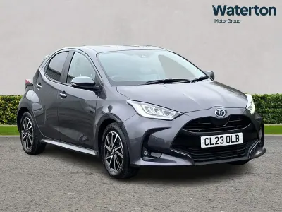 Used Toyota Yaris Hybrid Design 116 HP (85 kW) 2023 Grey Hatchback