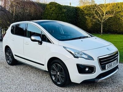 Used Peugeot 3008 Allure 2016 White Hatchback