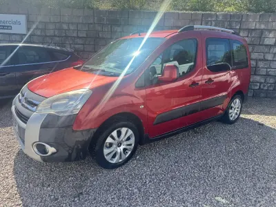 Used Citroën Berlingo XTR 2011 Red MPV