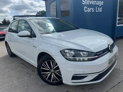 Używany VW Golf VII SE 130 KM (95 kW) 2017 Biały Hatchback