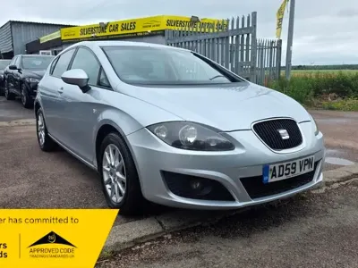 Used Seat Leon Ecomotive 103 HP (75 kW) 2009 Grey Hatchback