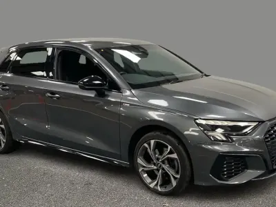 Begagnad Audi A3 e-tron S-Line 204 HK (150 kW) 2021 Grå Halvkombi