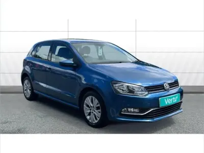Used VW Polo SE 88 HP (64 kW) 2016 Blue Hatchback