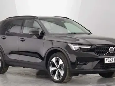 Usado Volvo XC40 Ultimate 163 HP (119 kW) 2024 SUV