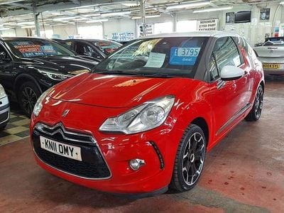 Usado Citroën DS3 110 HP (80 kW) 2011 Vermelho Citadino