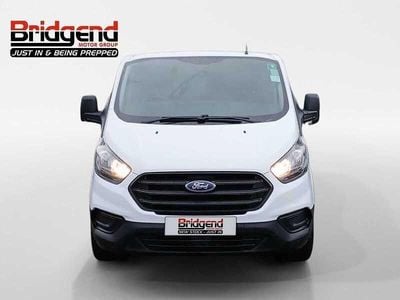 White Used 2019 Ford Transit Custom Van | £9,999 (Super price)