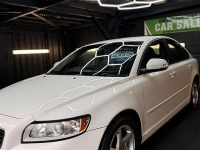 White Used 2011 Volvo S40 Sedan | £2,995 (Expensive)