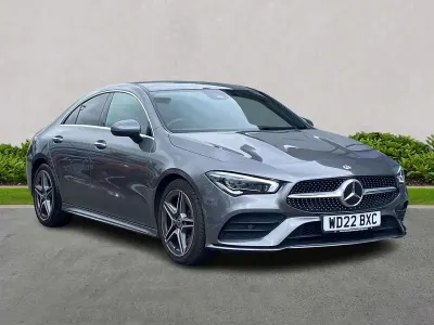 Begagnad Mercedes CLA200 AMG Line Premium Plus 2022 Grå Sportkupé