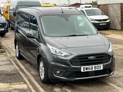 Used Ford Transit Connect Limited 120 HP (88 kW) 2018 Grey MPV