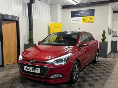 Used Hyundai i20 Premium SE 100 HP (73 kW) 2015 Red Hatchback