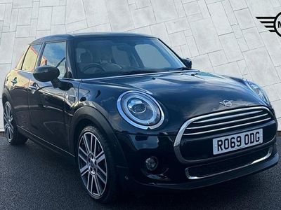 Used Mini Cooper Exclusive 134 HP (98 kW) 2019 Black Hatchback