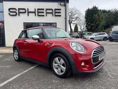Used Mini ONE Hatch 102 HP (75 kW) 2014 Red Hatchback