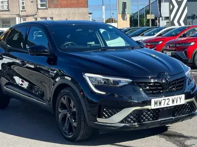 Usado Renault Arkana Engineered 142 HP (104 kW) 2023 Preto SUV