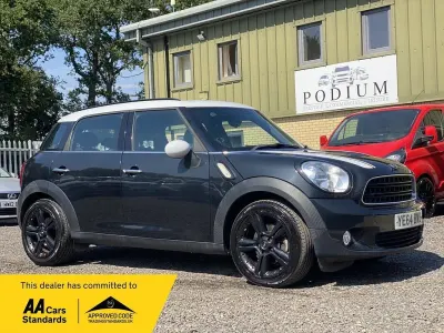 Used Mini Cooper D 2014 Black Hatchback