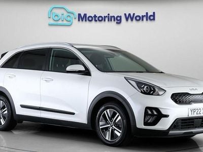 Używany Kia Niro 141 KM (103 kW) 2022 Biały SUV