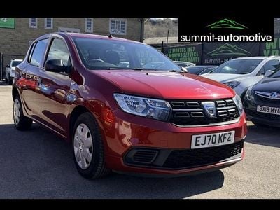 Used Dacia Sandero Essentiel 2020 Red Hatchback