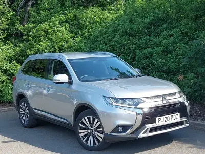 Used Mitsubishi Outlander 150 HP (110 kW) 2020 Silver SUV