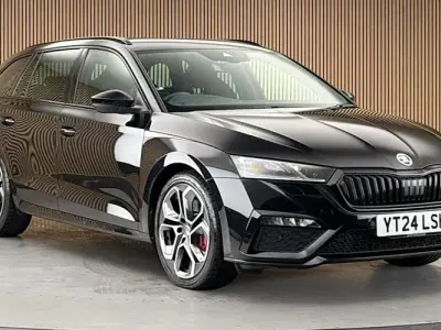Used Skoda Octavia vRS 245 HP (180 kW) 2024 Black Estate