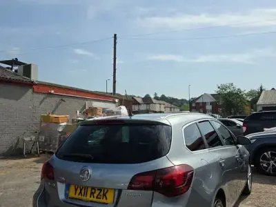 Used Vauxhall Astra 2011 Silver Estate