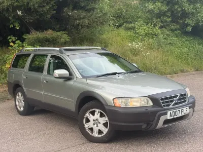 Used Volvo XC70 SE 175 HP (128 kW) 2007 Green Estate