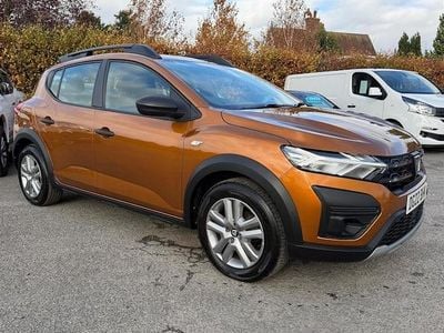 Used Dacia Sandero Essentiel 101 HP (74 kW) 2022 Hatchback