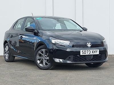 Begagnad Vauxhall Corsa Design Edition 75 HK (55 kW) 2023 Svart Halvkombi