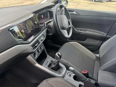 Used VW Polo Life 95 HP (69 kW) 2022 Blue Hatchback