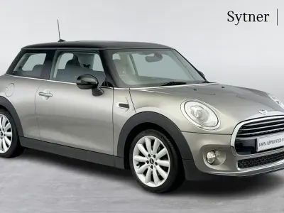 Begagnad Mini Cooper Hatch 134 HK (98 kW) 2017 Silver Halvkombi